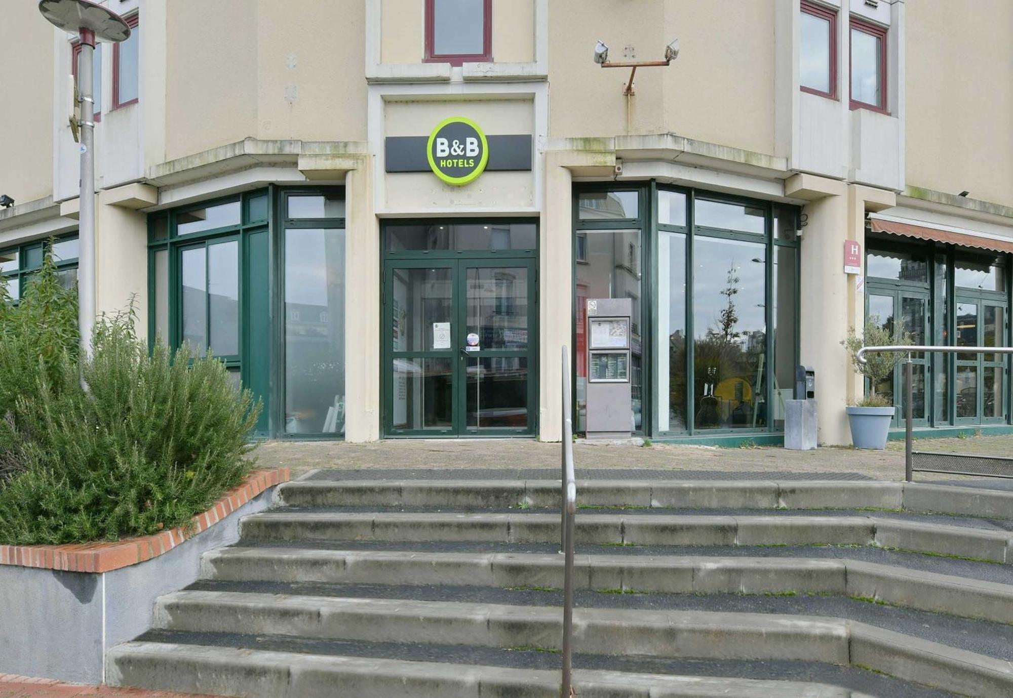 B&B Hotel Le Mans Centre Cathedrale Екстериор снимка